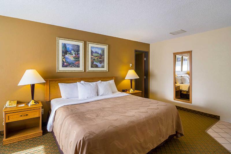 Quality Inn Thief River Falls Exterior foto